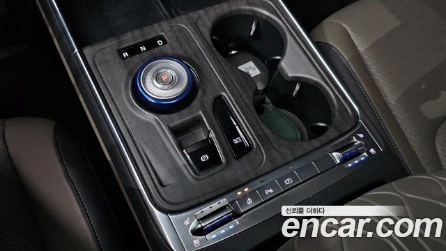 Kia Canival 2025 — photo 9