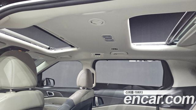 Kia Canival 2025 — photo 18