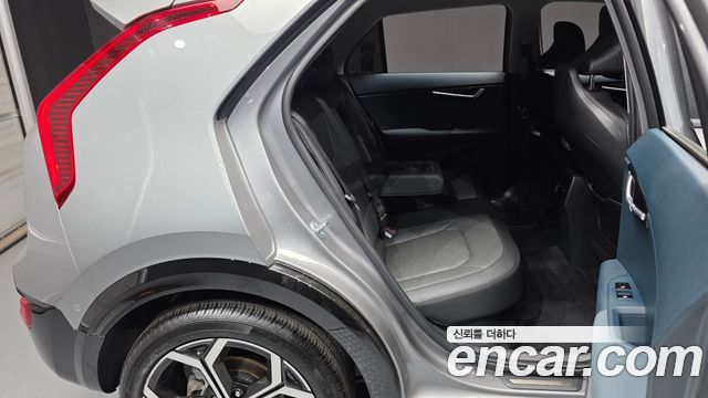 Kia Niro 2024 — photo 17