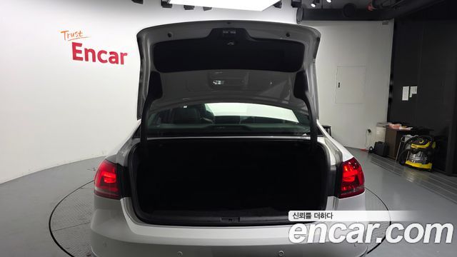 Volkswagen Passat 2015 — photo 20