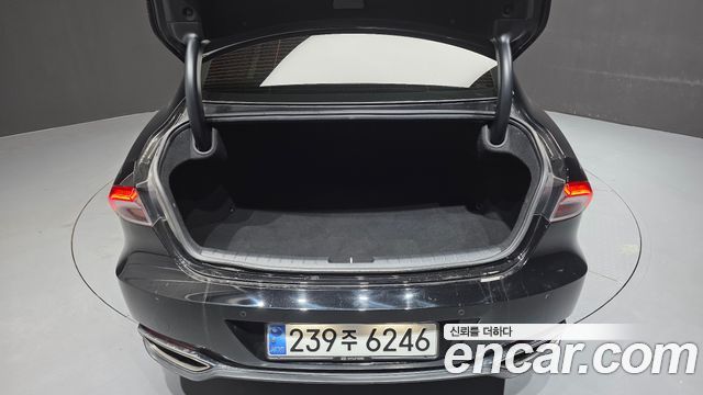 Hyundai Grandeur 2023 — photo 23