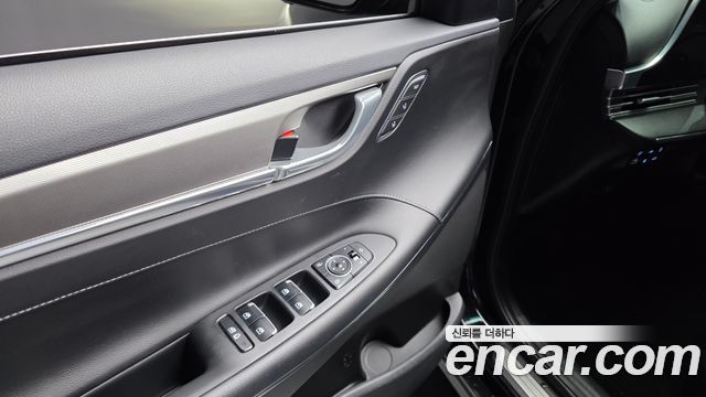 Hyundai Grandeur 2023 — photo 24
