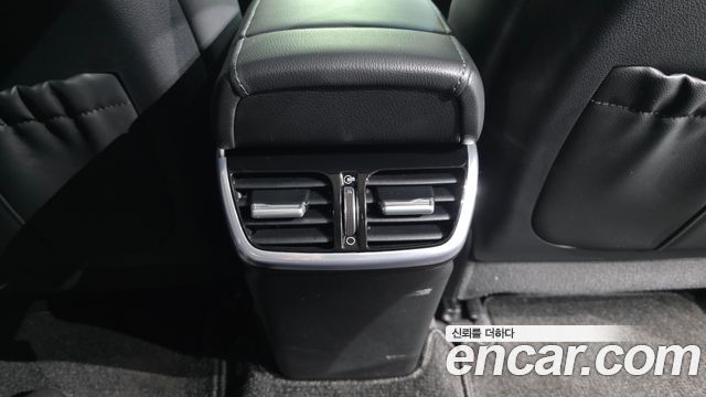 Hyundai Grandeur 2023 — photo 30