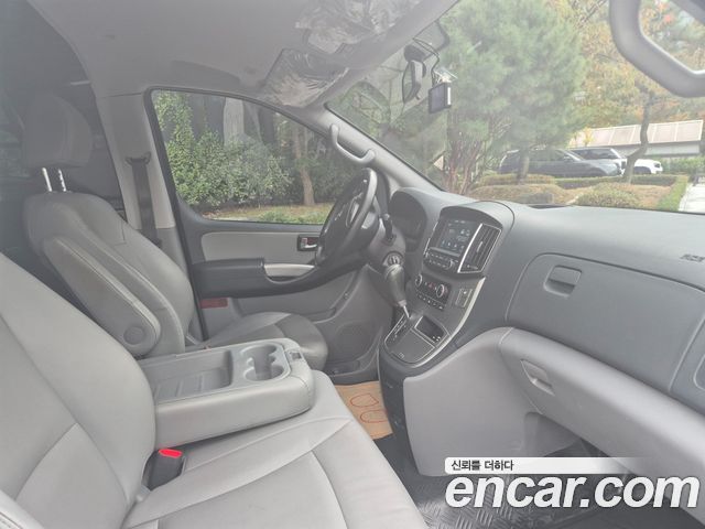 Hyundai Starex 2021 — photo 10
