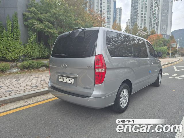 Hyundai Starex 2021 — photo 11