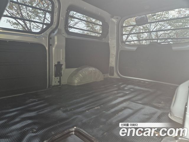 Hyundai Starex 2021 — photo 19
