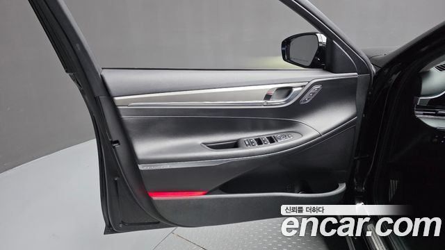Hyundai Grandeur 2022 — photo 14
