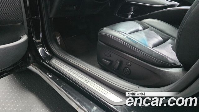 Hyundai Grandeur 2022 — photo 32
