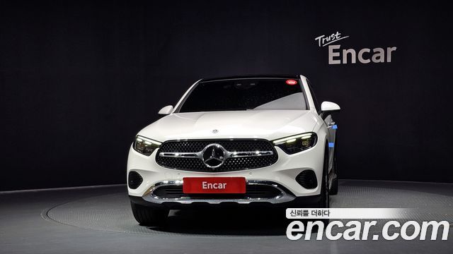 Mercedes-Benz GLC-Class 2026 — photo 3