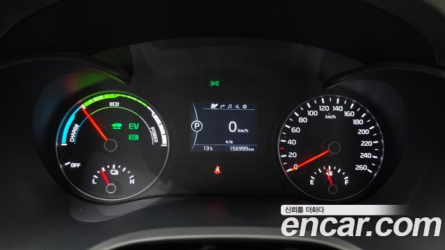 Kia K5 2017 — photo 8