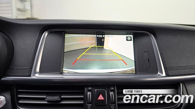 Kia K5 2017 — photo 15