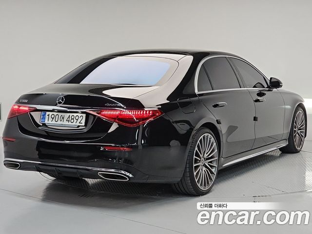Mercedes-Benz S-Class 2023 — photo 4