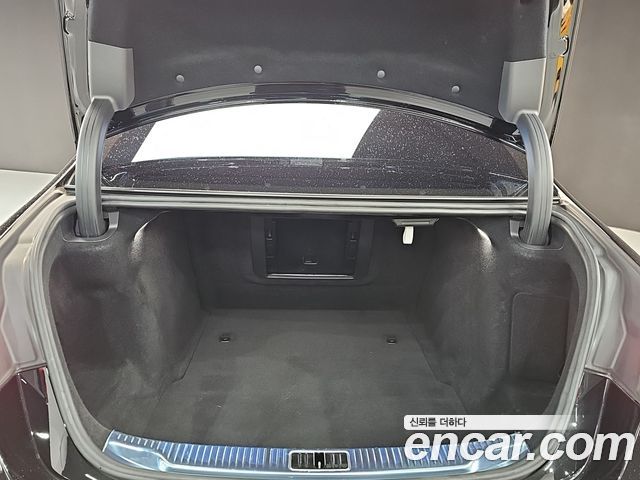 Mercedes-Benz S-Class 2023 — photo 19