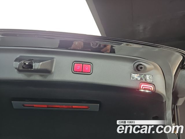 Mercedes-Benz S-Class 2023 — photo 20