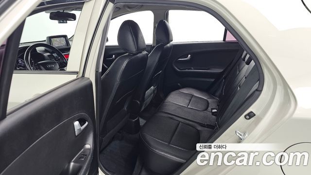 Kia morning 2015 — photo 18