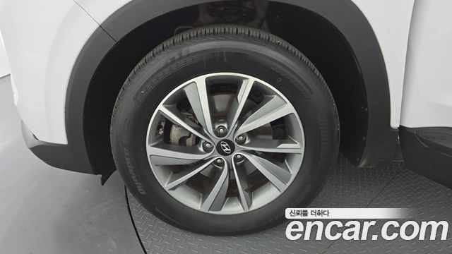 Hyundai Santafe 2019 — photo 5