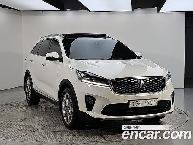 Kia Sorento 2019 — photo 2