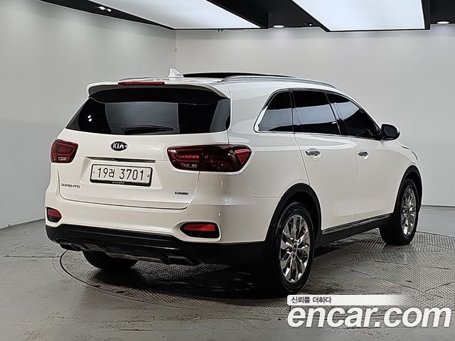Kia Sorento 2019 — photo 4