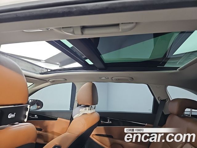 Kia Sorento 2019 — photo 13