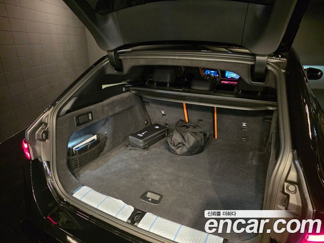 BMW M5 2026 — photo 15