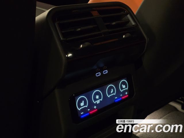 BMW M5 2026 — photo 17