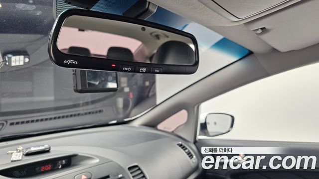 Kia K3 2016 — photo 25