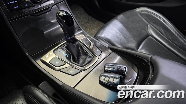 Hyundai Grandeur 2014 — photo 12