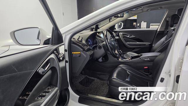 Hyundai Grandeur 2014 — photo 13