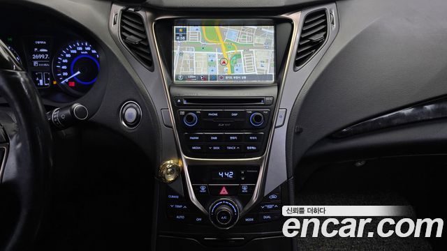 Hyundai Grandeur 2014 — photo 21