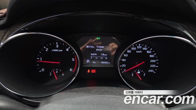 Kia Canival 2019 — photo 8