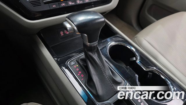 Kia Canival 2019 — photo 9
