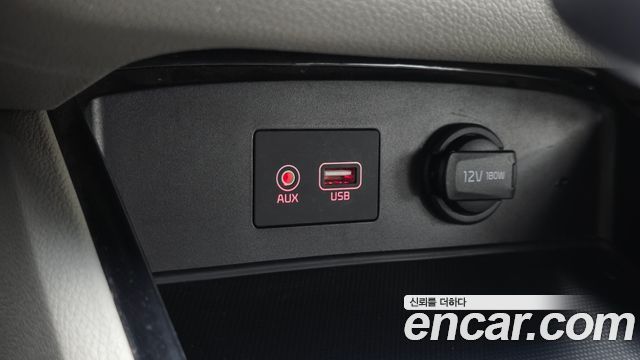 Kia Canival 2019 — photo 17