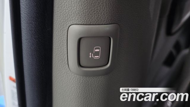 Kia Canival 2019 — photo 19