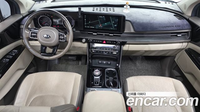 Kia Canival 2021 — photo 7