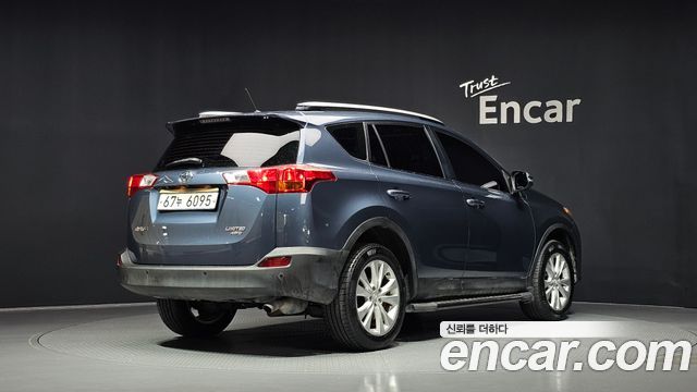 Toyota RAV4 2014 — photo 2