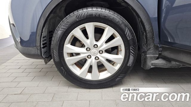 Toyota RAV4 2014 — photo 5
