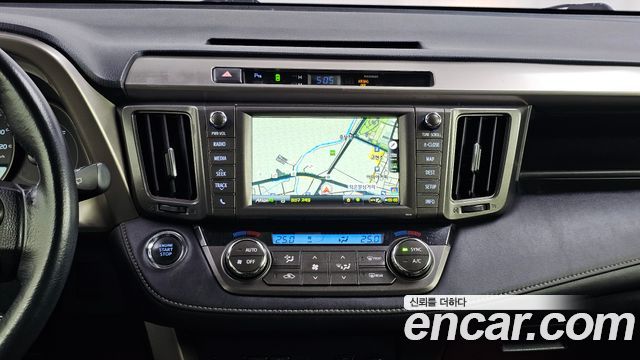Toyota RAV4 2014 — photo 14