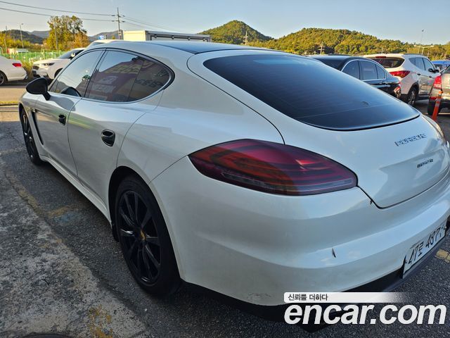 Porsche Panamera 2015 — photo 3