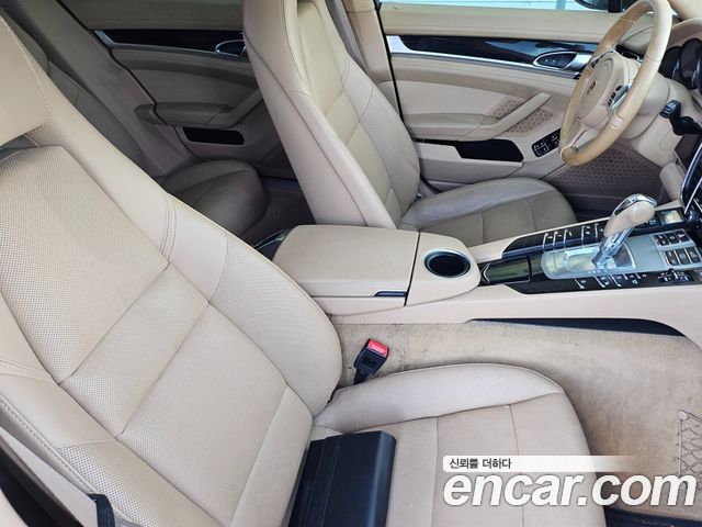 Porsche Panamera 2015 — photo 9
