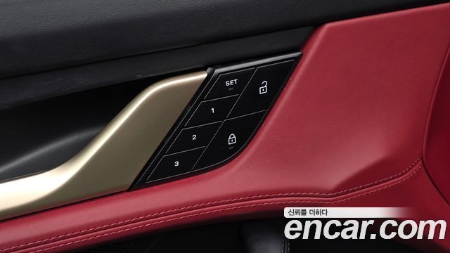 Porsche Taycan 2022 — photo 33