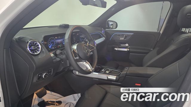 Mercedes-Benz EQB 2026 — photo 16