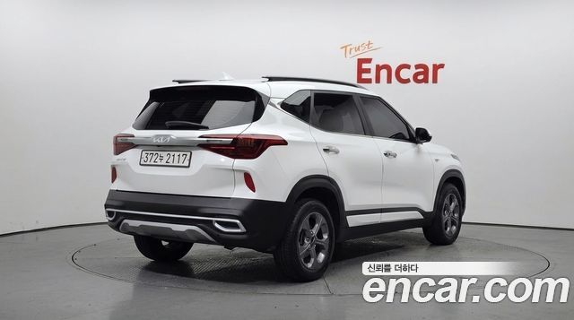 Kia Seltos 2022 — photo 2