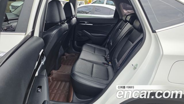 Kia Seltos 2022 — photo 11