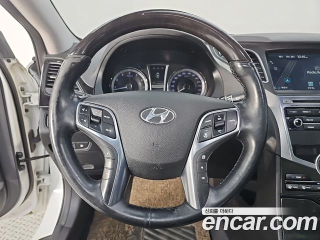 Hyundai Grandeur 2016 — photo 9