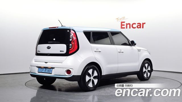 Kia Soul 2018 — photo 2