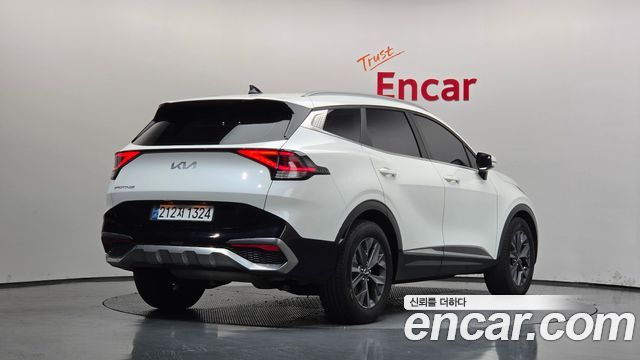 Kia Sportage 2023 — photo 2