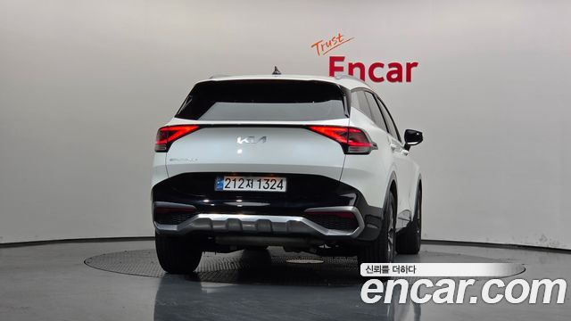 Kia Sportage 2023 — photo 4
