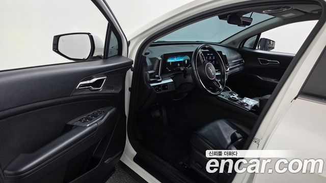 Kia Sportage 2023 — photo 13
