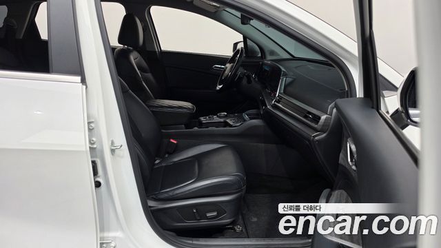 Kia Sportage 2023 — photo 16