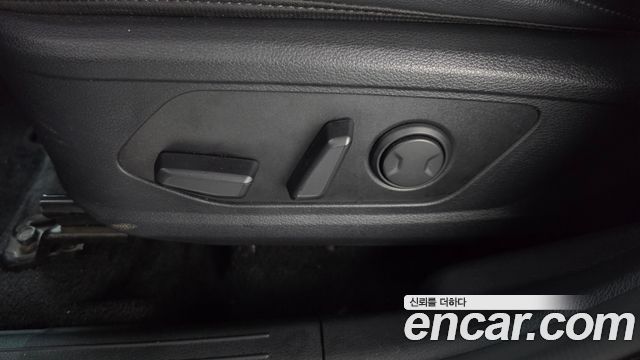 Kia Sportage 2023 — photo 32